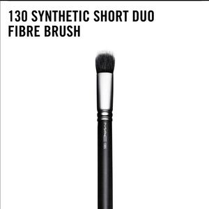 MAC makeup brush 130